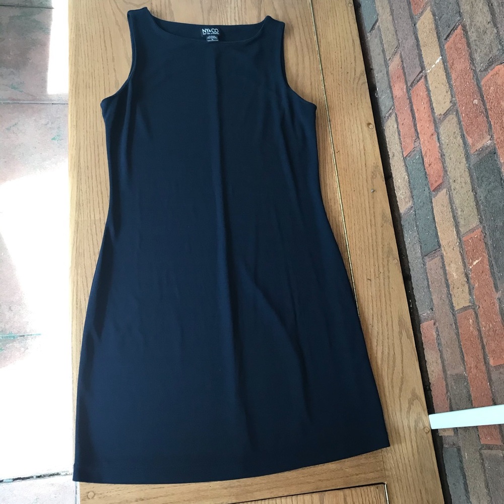 Navy sleeveless wide neck dress